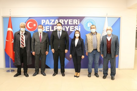 AK Parti MKYK Üyesi ve Eskişehir Milletvekili Karacan Pazaryeri ilçesini ziyaret etti.