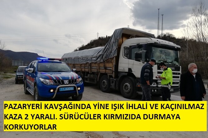 Pazaryeri Kavşağında Trafik Kazası 2 Yaralı