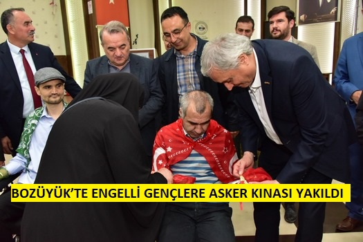 BOZÜYÜK’TE ENGELLİ GENÇLERE ASKER KINASI YAKILDI