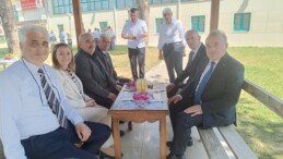 Pazaryeri’nde  Protokol Bayramlaşması Gençlik Merkezi Bahçesinde Gerçekleşti