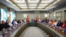 Cumhurbaşkanı ve AK Parti Genel Başkanı Erdoğan, AK Parti’li kadın belediye başkanlarını kabul etti