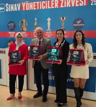 BOZÜYÜK SINAV KOLEJİ’NE 4K BAŞARI ÖDÜLÜYLE BÜYÜK ONUR