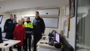 Başkan Tekin Yeni Yıla Görevi Başında Giren Personeli Ziyaret Etti