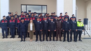 Pazaryerinde 10 Nisan Polis Günü Törenle Kutlandı