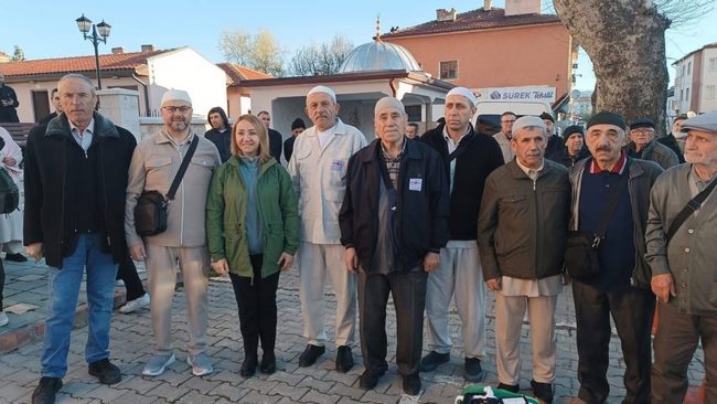 Pazaryerinde Hacı Adayları Dualarla Uğurlandı