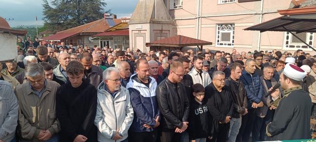 Kınık Köyü’nün Usta İsmi Nazmi Ceyhan Son Yolculuğuna Uğurlandı