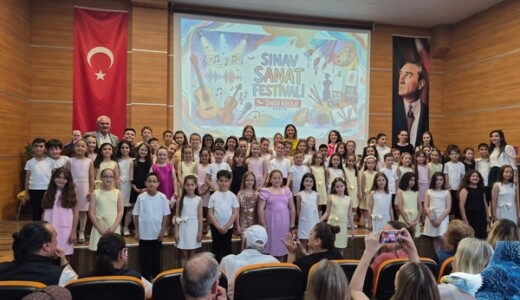 BOZÜYÜK SINAV KOLEJİ’NDE SANAT VE YETENEĞİN MUHTEŞEM BULUŞMASI